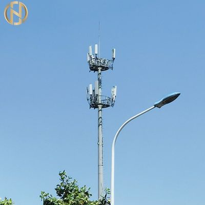 Ηλιακό φωτεινών σηματοδοτών έδαφος μορφής Πολωνού πολυ πυραμιδικό που τοποθετείται με το πιάτο βάσεων