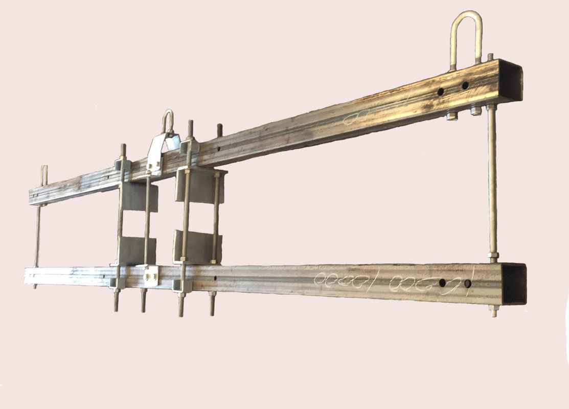 Galvanization καυτής εμβύθισης όπλων 11KV 33KV Πολωνού χρησιμότητας οκταγώνων διαγώνια επεξεργασία επιφάνειας