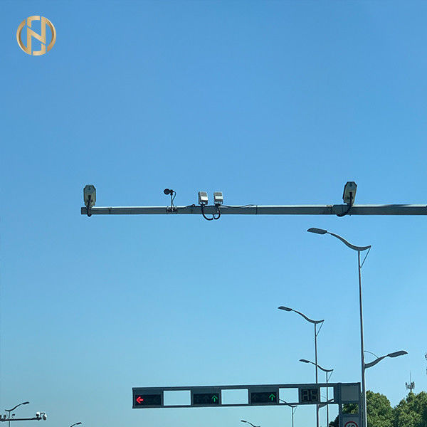 Η κάμερα CCTV οδικών οδών που τοποθετεί Πολωνό προσάρμοσε την υπηρεσία διαθέσιμη