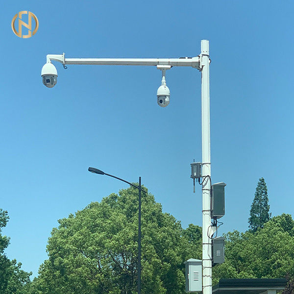 10m Q235 η κάμερα Πολωνός CCTV κυκλοφορίας γαλβάνισε τον ενιαίο βραχίονα για τον έλεγχο