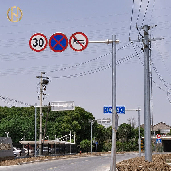 Το οκτάγωνο οδικό σημάδι Πολωνός μορφής γαλβάνισε τη θέση σημαδιών κυκλοφορίας χάλυβα