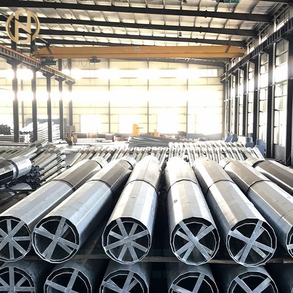 161KV 25mm γαλβανισμένος SS400 οκτάγωνος φωτεινός σηματοδότης Πολωνός ISO10474 ΓΠ